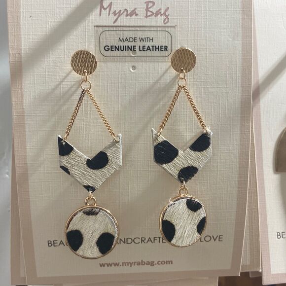 Genuine leather earrings‎ - Picture 1 of 2